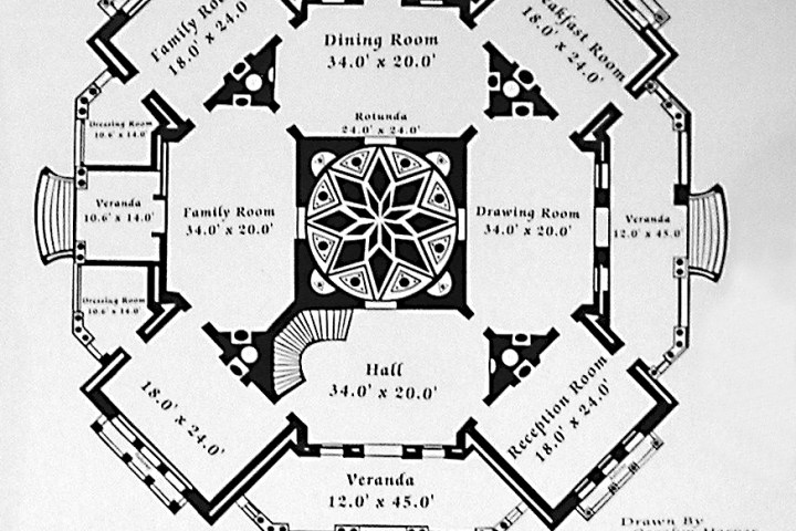 Architectural floor plan of an octagonal house with labeled rooms and dimensions.
